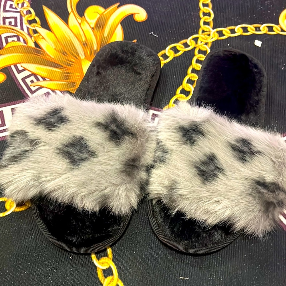 Fur winter slippers